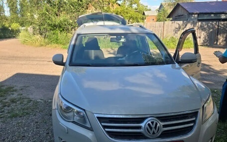 Volkswagen Tiguan I, 2010 год, 1 000 000 рублей, 7 фотография