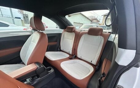 Volkswagen Beetle, 2014 год, 820 000 рублей, 11 фотография