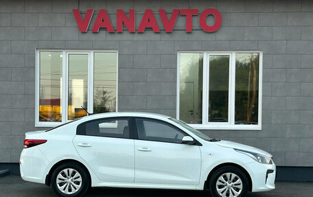 KIA Rio IV, 2018 год, 1 250 000 рублей, 4 фотография