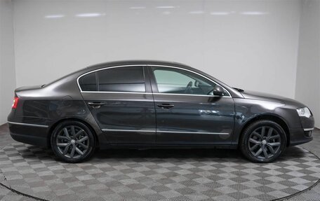 Volkswagen Passat B6, 2010 год, 529 000 рублей, 4 фотография
