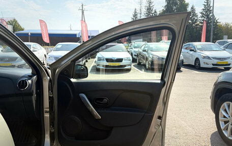Renault Logan II, 2014 год, 590 000 рублей, 18 фотография