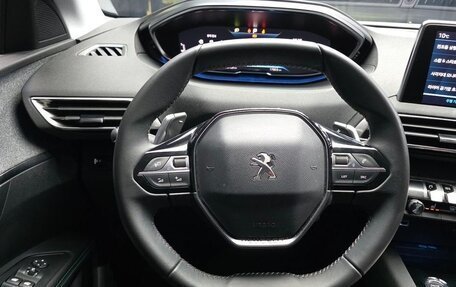 Peugeot 3008 II, 2023 год, 2 097 000 рублей, 11 фотография