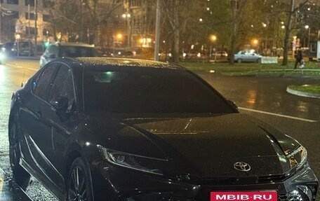 Toyota Camry, 2025 год, 3 600 000 рублей, 3 фотография