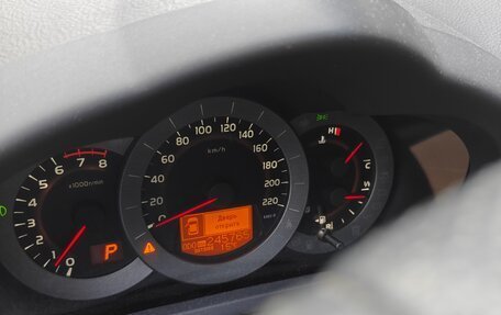 Toyota RAV4, 2010 год, 1 350 000 рублей, 14 фотография