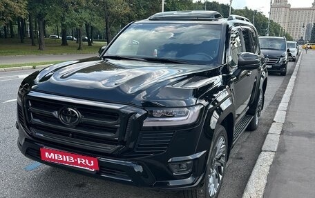 Toyota Land Cruiser, 2022 год, 11 500 000 рублей, 2 фотография