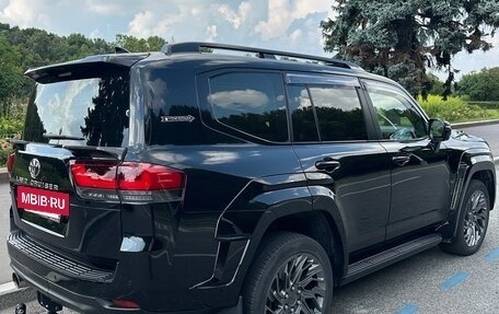 Toyota Land Cruiser, 2022 год, 11 500 000 рублей, 6 фотография