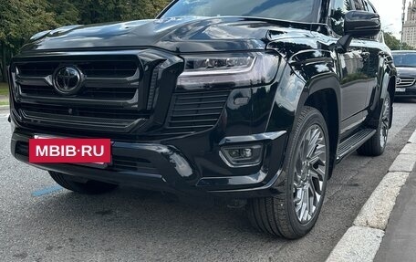 Toyota Land Cruiser, 2022 год, 11 500 000 рублей, 7 фотография