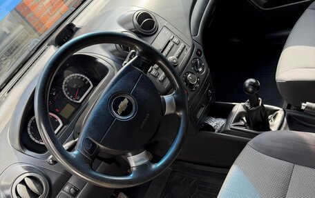Chevrolet Aveo III, 2010 год, 320 000 рублей, 11 фотография