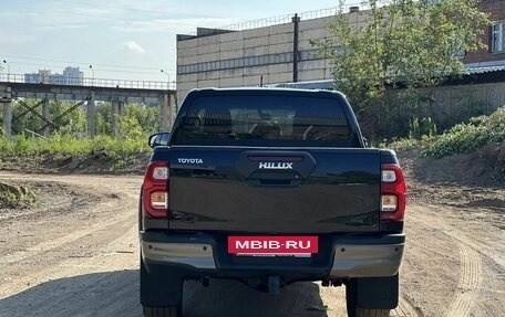 Toyota Hilux VIII, 2021 год, 4 799 000 рублей, 4 фотография