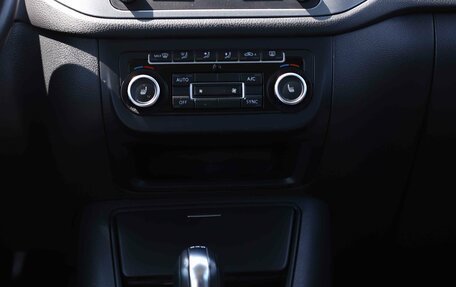 Volkswagen Tiguan I, 2014 год, 1 372 800 рублей, 15 фотография