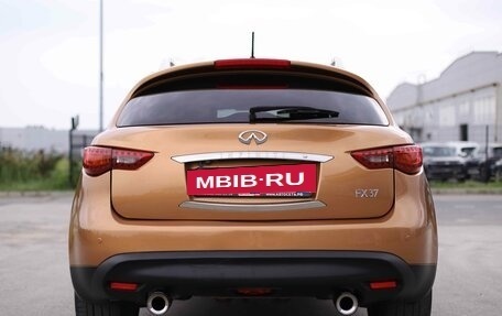 Infiniti FX II, 2010 год, 1 924 000 рублей, 6 фотография