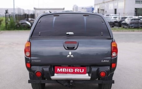 Mitsubishi L200 IV рестайлинг, 2011 год, 1 456 000 рублей, 6 фотография