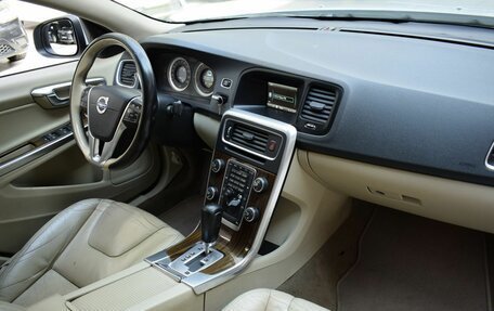 Volvo S60 III, 2010 год, 650 000 рублей, 15 фотография