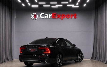 Volvo S60 III, 2021 год, 2 800 000 рублей, 3 фотография