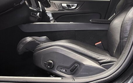 Volvo S60 III, 2021 год, 2 800 000 рублей, 11 фотография
