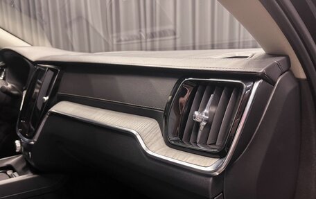 Volvo S60 III, 2021 год, 2 800 000 рублей, 28 фотография