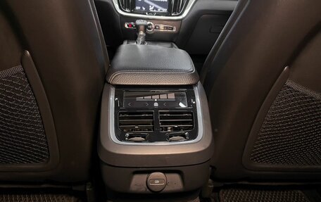 Volvo S60 III, 2021 год, 2 800 000 рублей, 32 фотография