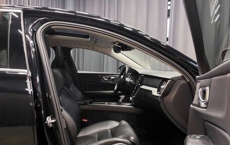 Volvo S60 III, 2021 год, 2 800 000 рублей, 37 фотография