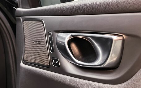 Volvo S60 III, 2021 год, 2 800 000 рублей, 38 фотография