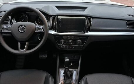Skoda Kamiq I, 2023 год, 1 790 000 рублей, 8 фотография