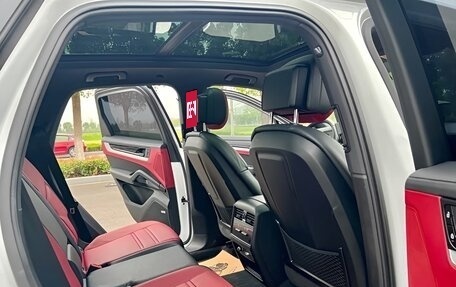 Porsche Cayenne III, 2025 год, 12 850 757 рублей, 7 фотография