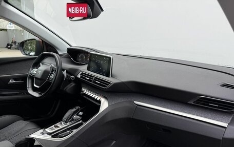 Peugeot 3008 II, 2019 год, 2 490 000 рублей, 10 фотография