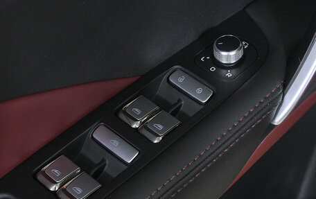 Geely Coolray I, 2022 год, 1 870 000 рублей, 13 фотография