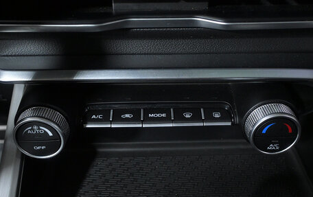 Geely Coolray I, 2022 год, 1 870 000 рублей, 18 фотография