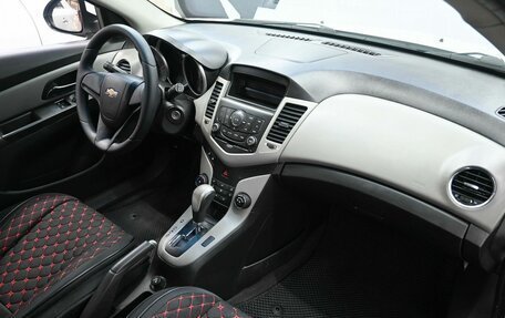 Chevrolet Cruze II, 2012 год, 779 900 рублей, 7 фотография