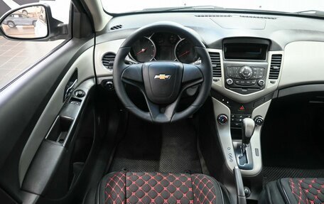 Chevrolet Cruze II, 2012 год, 779 900 рублей, 9 фотография