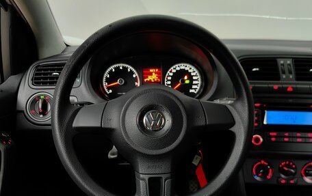 Volkswagen Polo VI (EU Market), 2011 год, 519 000 рублей, 11 фотография