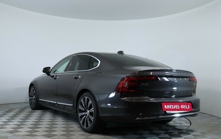 Volvo S90 II рестайлинг, 2021 год, 3 500 000 рублей, 22 фотография