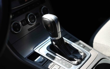 Volkswagen Passat B7, 2014 год, 1 099 000 рублей, 14 фотография