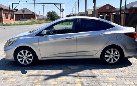 Hyundai Solaris II рестайлинг, 2012 год, 669 999 рублей, 4 фотография