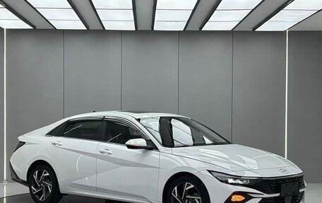 Hyundai Elantra, 2023 год, 1 645 010 рублей, 6 фотография