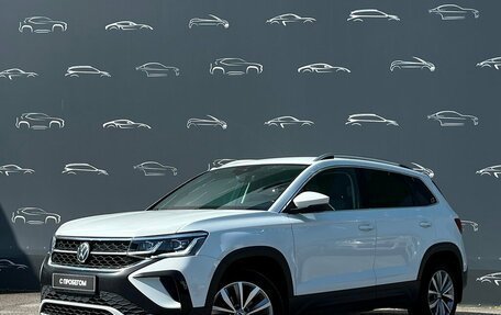 Volkswagen Taos, 2021 год, 1 884 800 рублей, 1 фотография
