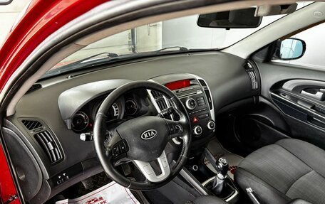 KIA cee'd I рестайлинг, 2010 год, 379 000 рублей, 9 фотография
