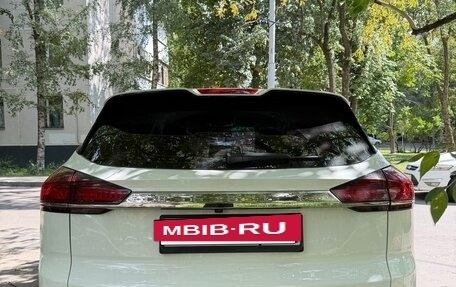 Geely Atlas, 2024 год, 1 790 000 рублей, 3 фотография