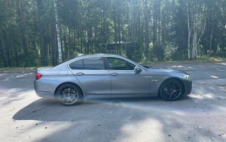 BMW 5 серия, 2013 год, 1 300 000 рублей, 2 фотография