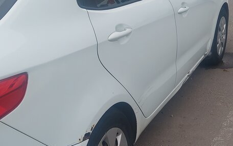 KIA Rio III рестайлинг, 2012 год, 400 000 рублей, 4 фотография