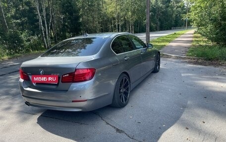 BMW 5 серия, 2013 год, 1 300 000 рублей, 5 фотография
