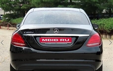 Mercedes-Benz C-Класс, 2018 год, 1 860 000 рублей, 4 фотография