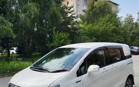 Honda Freed I, 2014 год, 1 399 000 рублей, 2 фотография