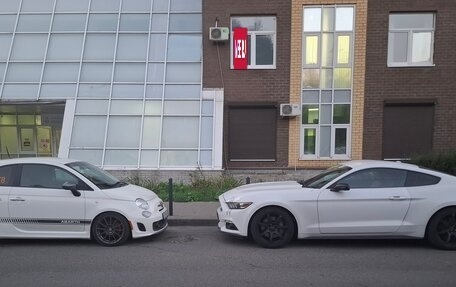 Ford Mustang VI рестайлинг, 2017 год, 2 249 000 рублей, 3 фотография