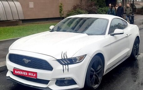 Ford Mustang VI рестайлинг, 2017 год, 2 249 000 рублей, 4 фотография