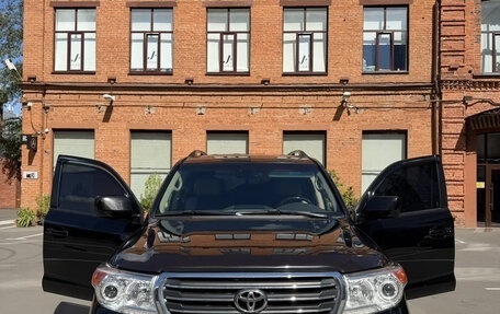 Toyota Land Cruiser 200, 2008 год, 3 250 000 рублей, 2 фотография