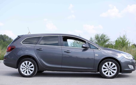 Opel Astra J, 2012 год, 680 000 рублей, 4 фотография