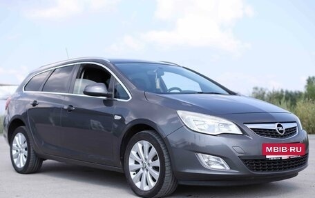 Opel Astra J, 2012 год, 680 000 рублей, 3 фотография