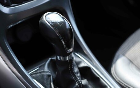 Opel Astra J, 2012 год, 680 000 рублей, 14 фотография