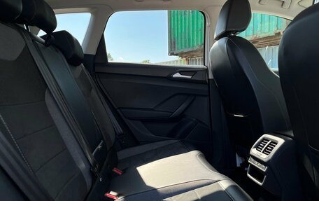 Volkswagen Taos, 2021 год, 1 884 800 рублей, 9 фотография